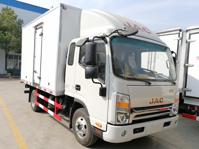 (廂長3.7米)江淮帥鈴一排半冷藏車